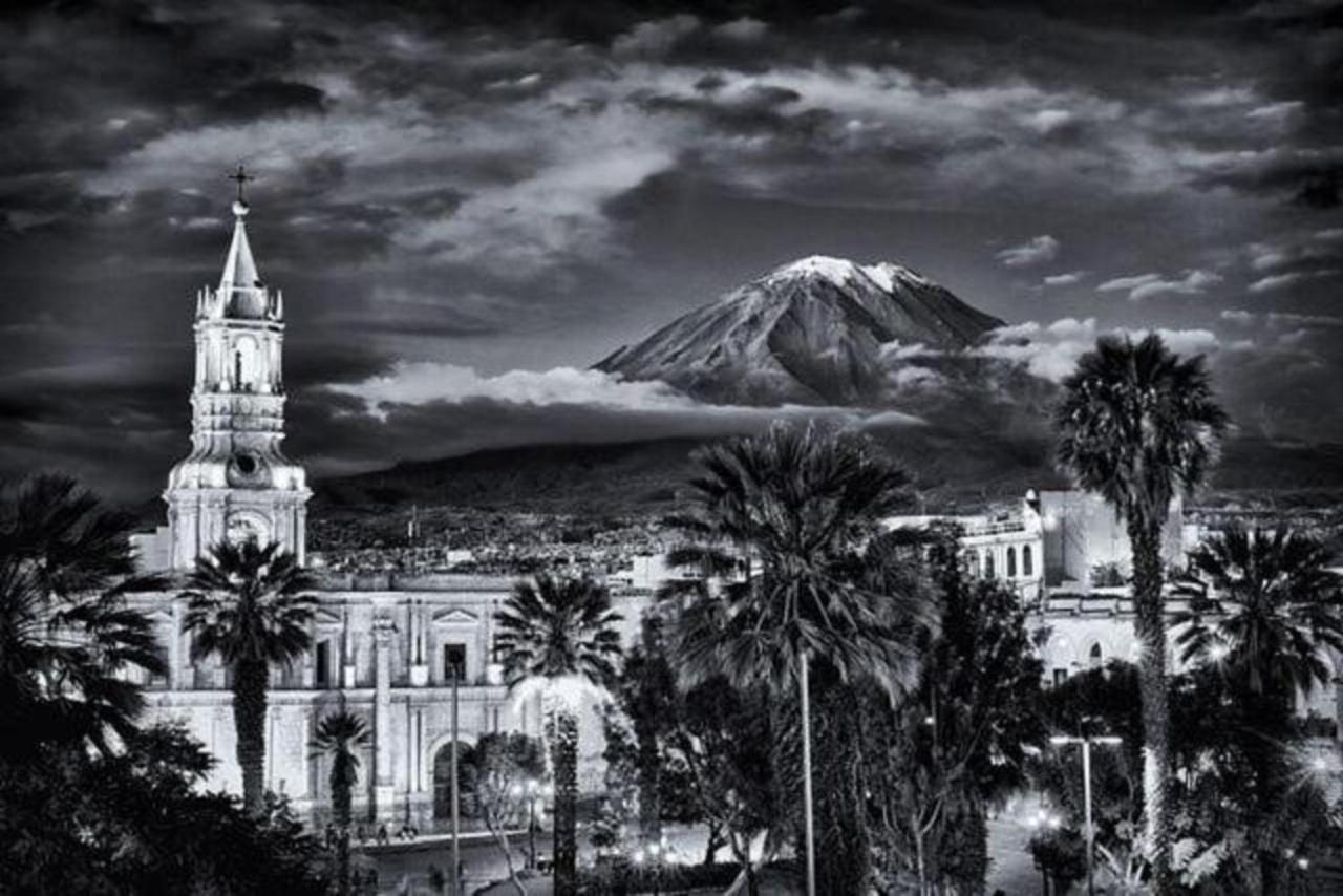 Katari Hotel At Plaza De Armas Arequipa Dış mekan fotoğraf